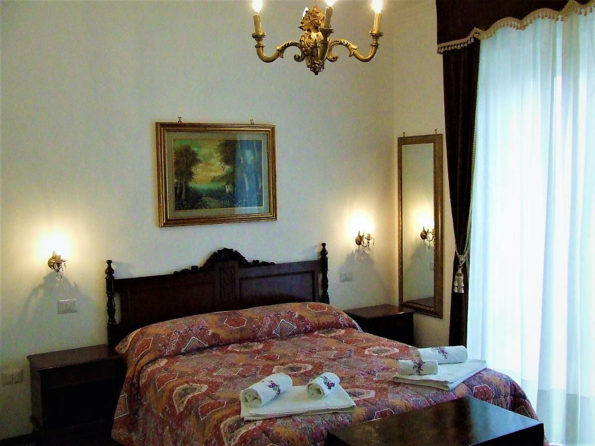 포텐차 피체나 카사 치프리아니 B&B 외부 사진